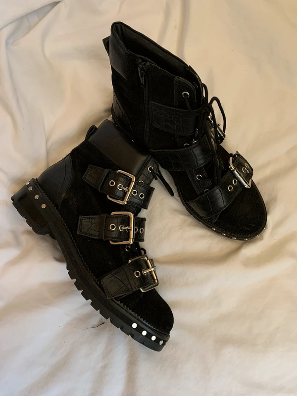 Topshop black online buckle boots