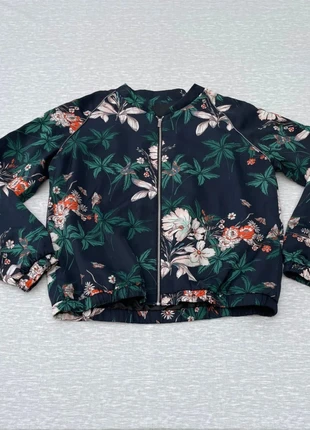 Veste légère Etam 🌿 imprimé fleuri tropical taille 40, brand: Etam, condition: Very good, size: M / 38 / 10, €10.00, €11.20 includes Buyer Protection Pro