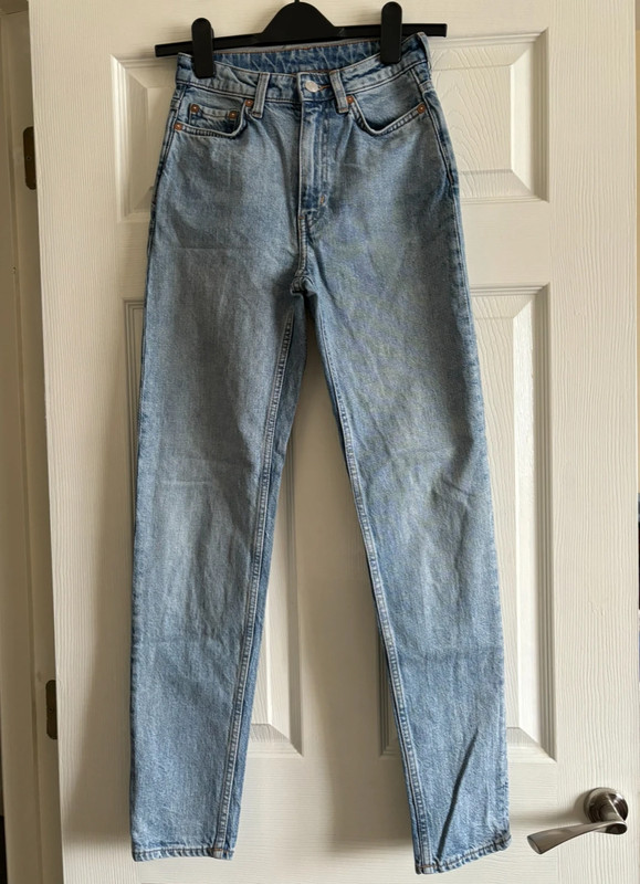 Mika high mom jeans discount
