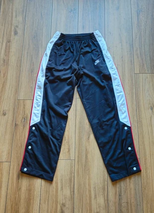 Jogging à pression nike 90s taille S, marca: Nike, estado: Muito bom, tamanho: S, €20.00, €21.70 inclui Proteção do Comprador