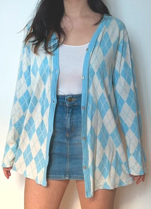 Cardigan bleu et blanc à motifs losanges, marke: BIBA, zustand: Sehr gut, größe: M / 38 / 10, 8,00 €, 9,10 € inklusive Vinted-Käuferschutz