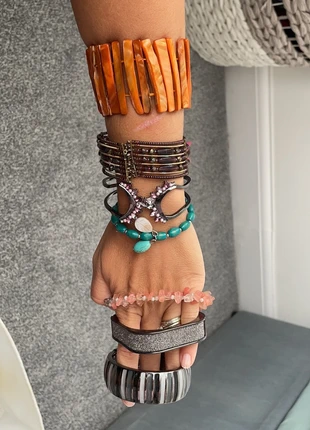 6no costume jewellery brackets, brand: NO LABEL, condition: Very good, £2.00, £2.80 includes Buyer Protection