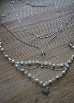 Schmuckset Ketten Halsetten Perlen Coquette Silber Grunge Alt Alternative Y2K Set Bodychain, marke: Set, zustand: Sehr gut, 5,00 €, 5,95 € inklusive Vinted-Käuferschutz