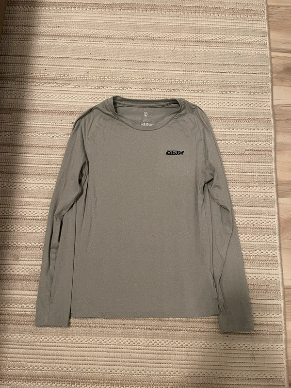 Long sleeve 1