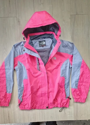 Veste The North Face Enfant Summit serie, brand: The North Face, condition: Very good, size: 13 years / 158 cm, €20.90, €22.65 includes Buyer Protection Pro