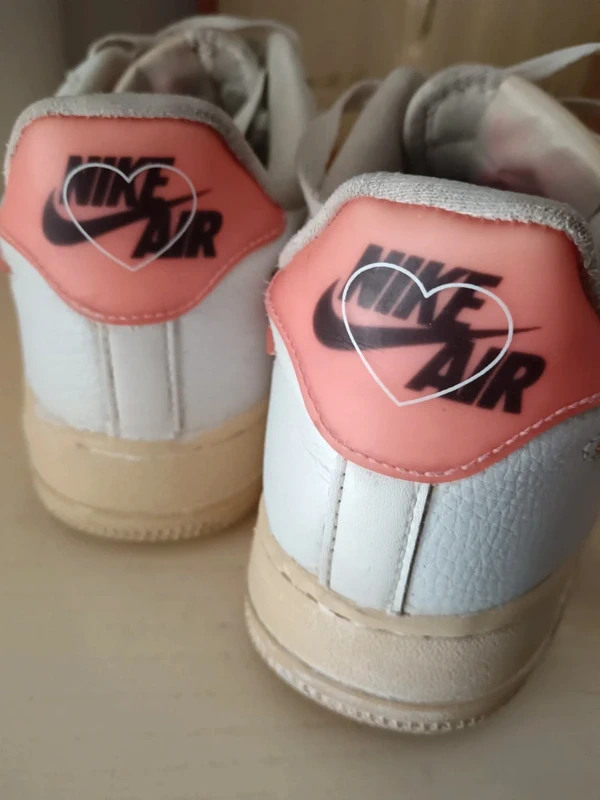 Basket Nike Love for all pointure 39 - photo numéro 2