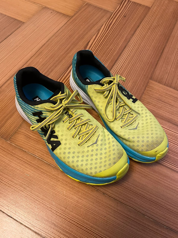 Hoka one one sales evo carbon rocket