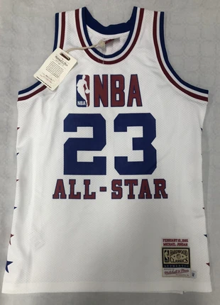 Maillot NBA All-Star Game 1985 Michael Jordan – Mitchell & Ness  (Large/44), brand: Mitchell & Ness, condizioni: Nuovo con cartellino, taglia: L, €179.00, €188.65 include la Protezione acquisti Pro