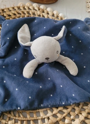 Peluche lapin, état: Très bon état, taille: 9-12 mois / 74 cm, 3,00 €, 3,85 € Protection acheteurs incluse