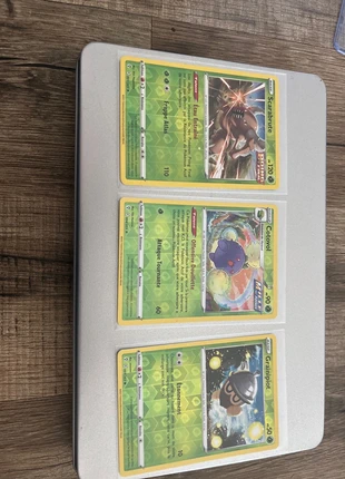 Scarabrute 001/203 Cotovol 004/203 Grainipiot 005/203, marca: Pokémon, estado: Novo com etiquetas, €3.40, €4.27 inclui Proteção do Comprador