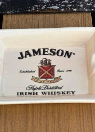 Cendrier jameson, merk: Jameson, staat: Heel goed, € 5,00, € 5,95 inclusief Kopersbescherming