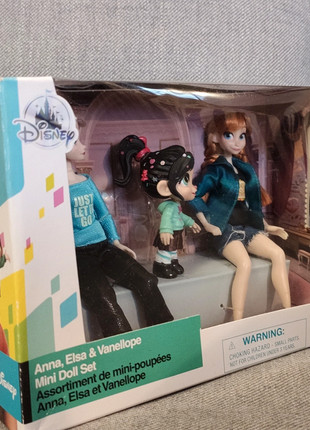 Vanellope with anna and elsa mini doll sales set