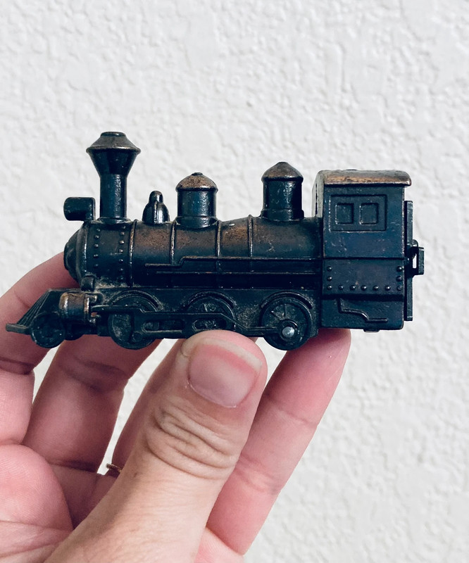 Miniature Die Cast Train Pencil Sharpener Engine Steam Locomotive Vintage Metal 3