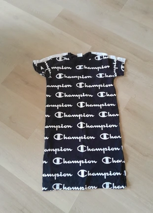 Robe sportive, marque: Champion, état: Très bon état, taille: 13 ans / 158 cm, 10,00 €, 11,20 € Protection acheteurs incluse