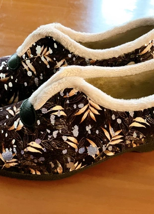 Chaussons Fargeot fourres - pointure 38, brand: Fargeot, condizioni: Nuovo senza cartellino, taglia: 38, €15.00, €16.45 include la Protezione acquisti