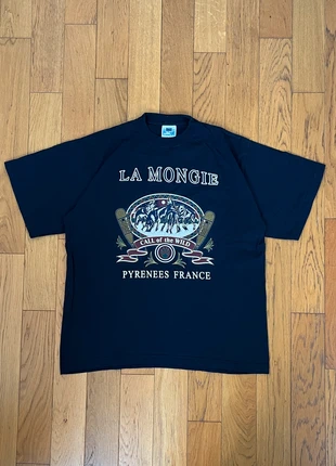 Vintage 90s 'La Mongie' T shirt, marca: Vintage Dressing, estado: Muito bom, tamanho: M, €16.00, €17.50 inclui Proteção do Comprador