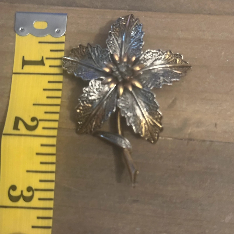 Vintage ART Arthur Pepper 3D flower brooch 3