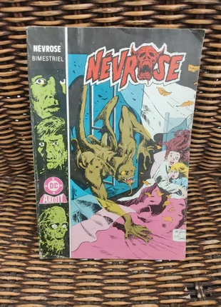 BD Névrose n°16 - Aredit - Vinta, condizioni: Buone, €3.00, €3.85 include la Protezione acquisti