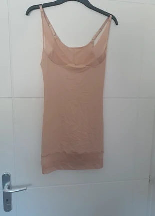 Fond de robe, marke: Shein, zustand: Sehr gut, größe: M / 38 / 10, 4,00 €, 4,90 € inklusive Vinted-Käuferschutz