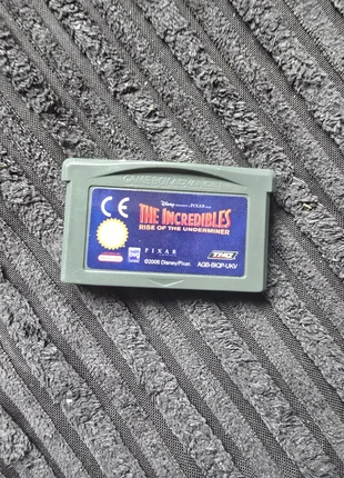 The Incredibles Game Boy Advance, condition: Good, €5.00, €5.95 includes Buyer Protection
