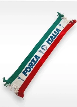 Écharpe football Forza Italia vintage, merk: Italia, staat: Goed, € 5,00, € 5,95 inclusief Kopersbescherming Pro