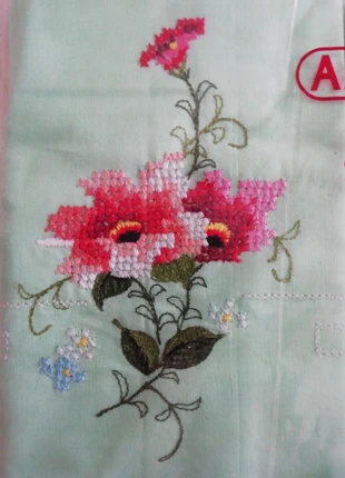 2 Fundas de almohada verde con flores bordadas, marque: Bordado, état: Neuf avec étiquette, taille: 40 x 75 cm, 30,00 €, 32,20 € Protection acheteurs incluse