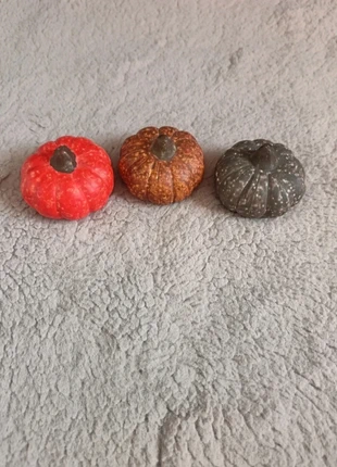 3 mini citrouilles automne halloween, merk: halloween, staat: Nieuw zonder prijskaartje, € 2,00, € 2,80 inclusief Kopersbescherming