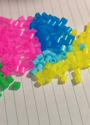 pyssla di 5 colori diversi, marque: Ciao, état: Très bon état, taille: Taille unique, 1,00 €, 1,75 € Protection acheteurs incluse