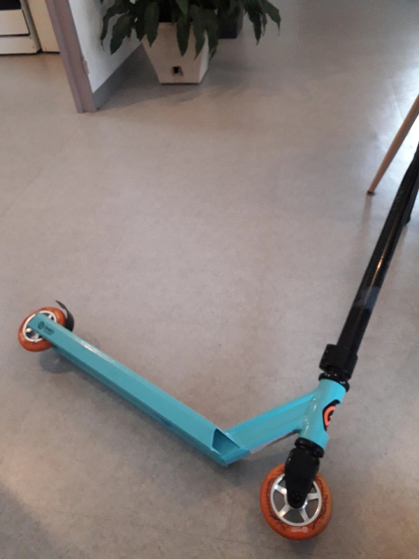 OXELO Freestyle Scooter MF1.8