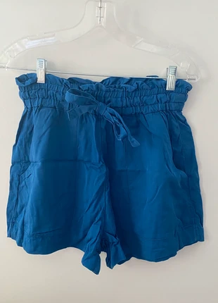 Short taille haute ample à noeud, marke: H&M, zustand: Sehr gut, größe: S / 36 / 8, 2,00 €, 2,80 € inklusive Vinted-Käuferschutz