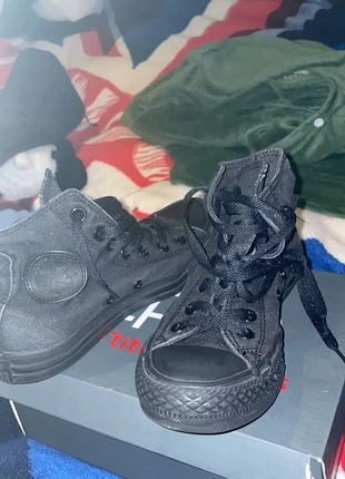 Converse noir, marca: Converse, estado: Muy bueno, tamaño: 37, 15,00 €, 16,45 € Protección al comprador incluida