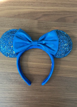 Ears Minnie paillettes., brand: Disneyland Paris, condizioni: Nuovo senza cartellino, taglia: Taglia unica, €15.00, €16.45 include la Protezione acquisti