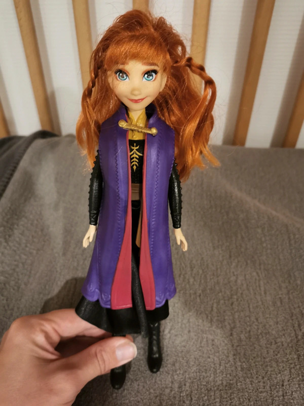Frozen Anna barbie pop Vinted