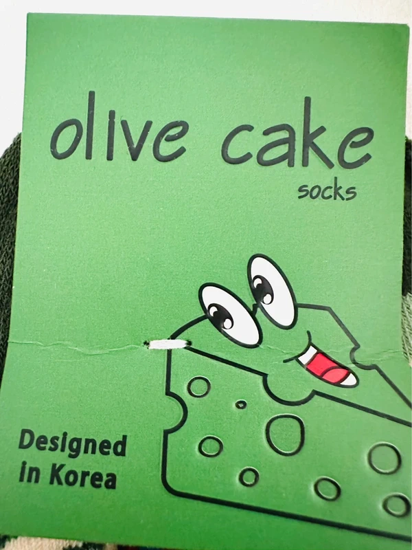 🚗Chaussettes fantaisie Olive Cake – Molly (Pop Mart) en voiture verte – Édition coréenne exclusive - photo numéro 5