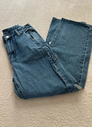 Jeans large avec motif à l’arrière💙 taille XS shein, brand: Shein, condition: Good, size: XS / 34 / 6, €4.00, €4.90 includes Buyer Protection