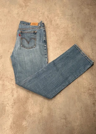 Jean Levi’s 505 straight leg Femme Blue vintage – Taille 38 (W30), merk: Levi's, staat: Heel goed, maat: M / 38 / 10, € 18,90, € 20,55 inclusief Kopersbescherming