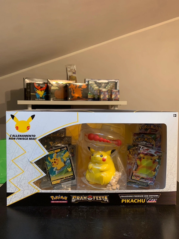 Pikachu vmax - Vinted
