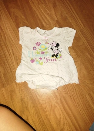 Pelele bebé, merk: Disney, staat: Heel goed, maat: 1-3 maanden / 56 cm, € 2,00, € 2,80 inclusief Kopersbescherming