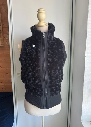 Veste sans manche à moumoute Blue Velvet, marca: Blue Velvet, estado: Muito bom, tamanho: M / 38 / 10, €10.00, €11.20 inclui Proteção do Comprador