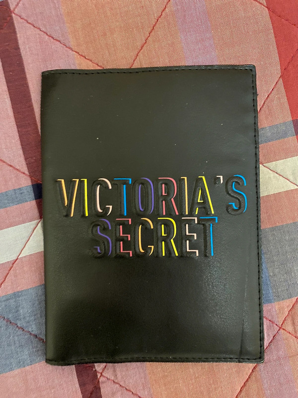 Porta passaporto Victoria's Secret - Vinted