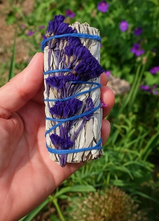 Bâton de sauge blanche & fleurs violettes 🌸 Purification & sérénité, brand: Fait Main, condition: Very good, €7.00, €8.05 includes Buyer Protection