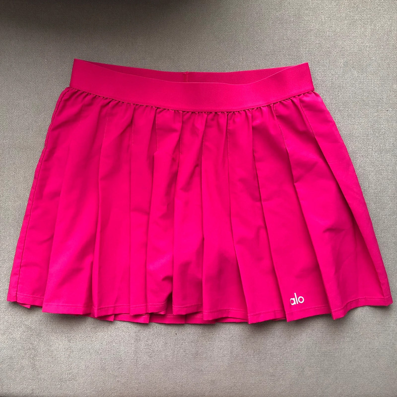 Alo Yoga Varsity Tennis Skirt Magenta Crush S 1