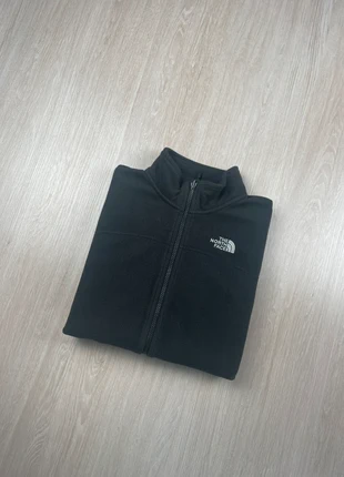 Veste polaires the north face zip entier noir taille (S) en très bonne état parfait pour l'hiver, brand: The North Face, condizioni: Ottime, taglia: S, €32.00, €34.30 include la Protezione acquisti