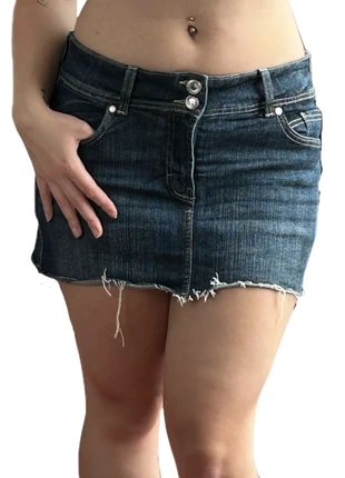 bershka denim mini-skort, merk: Bershka, staat: Nieuw zonder prijskaartje, maat: L / 40 / 12, € 20,00, € 21,70 inclusief Kopersbescherming