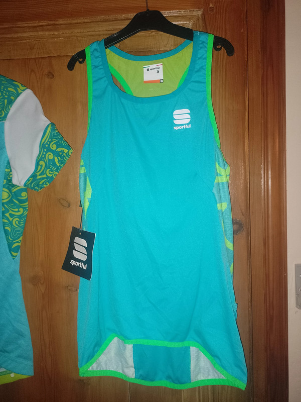 Lot de 2 maillots cycliste femme  Sportful taille S Neuf 3