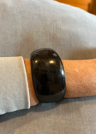 Manchette corne noire, zustand: Sehr gut, 5,00 €, 5,95 € inklusive Vinted-Käuferschutz