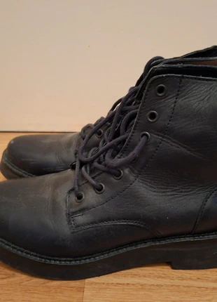 Tommy Jeans Black Leather Lace-Up Boots – Size 39, marque: Tommy Hilfiger, état: Très bon état, taille: 39, 15,00 €, 16,45 € Protection acheteurs incluse