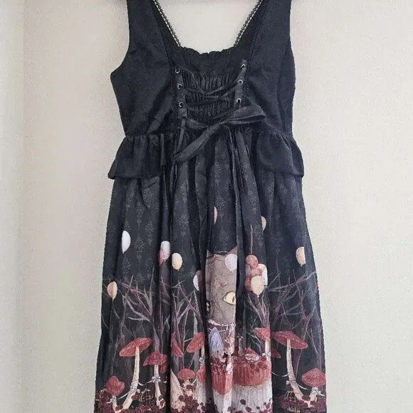 Alice's Adventures in Wonderland~ Adorable Lolita Sleeveless Dress 1