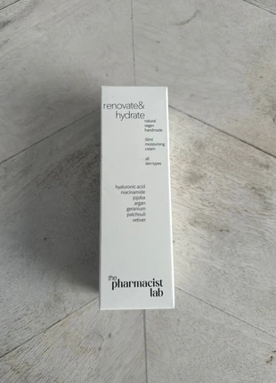 The pharmacist lab renovate and hydrate , brand: pharmacist lab, condition: New with tags, £10.00, £11.20 includes Buyer Protection