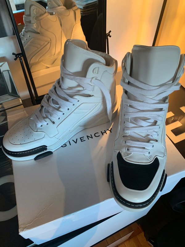 Givenchy tyson II Vinted